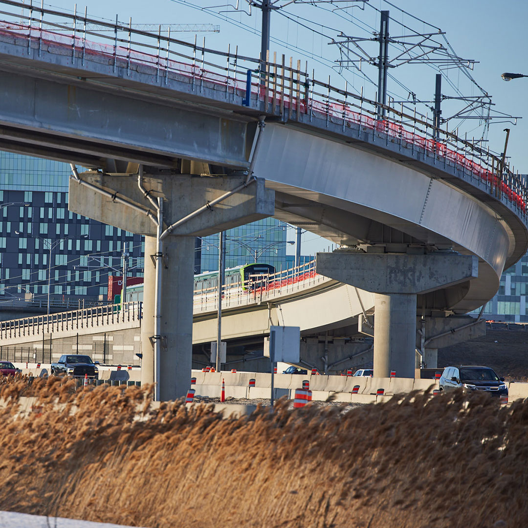 Images of the REM car during tests on the South Shore / © Alstom / C. Fleury