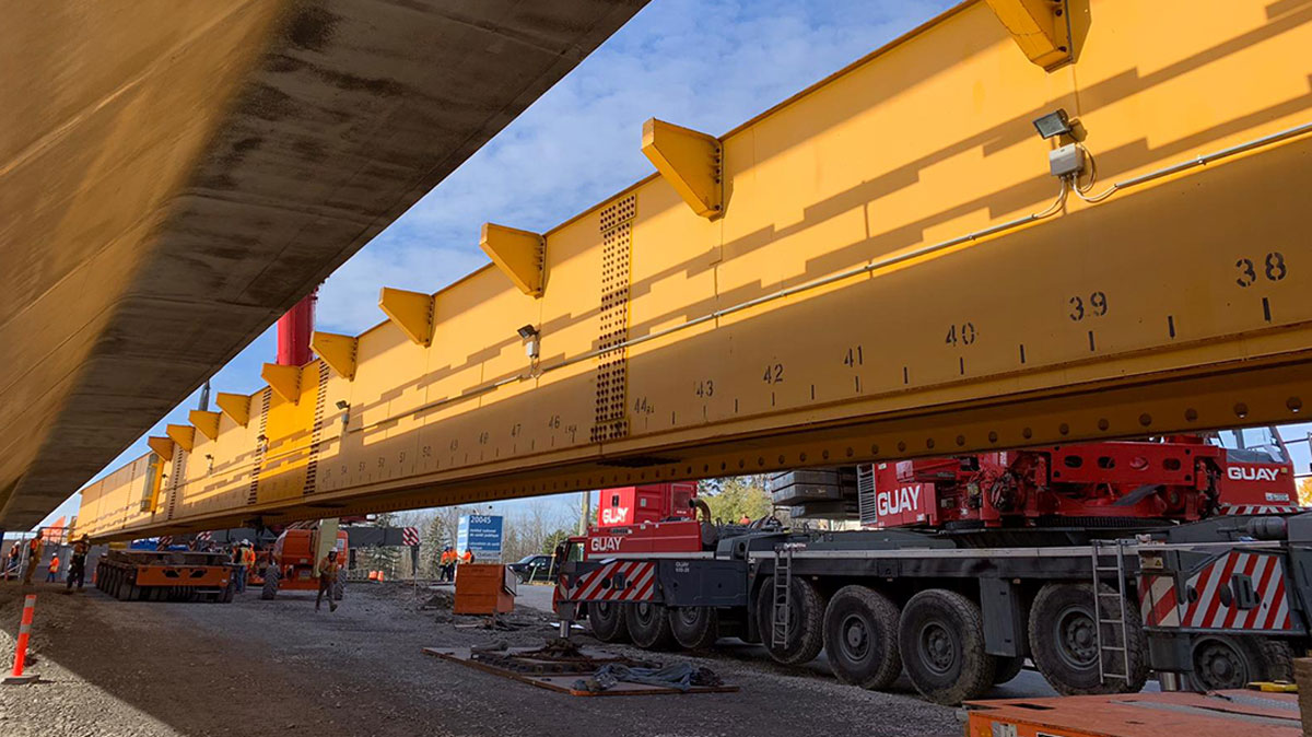 Photo of a self-propelled modular trailer used to move the Anne launching gantry