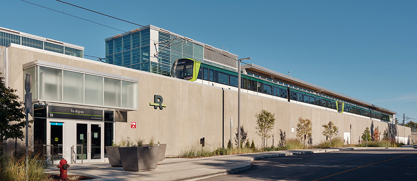 Île-Bigras Station