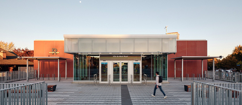 Ville-de-Mont-Royal Station