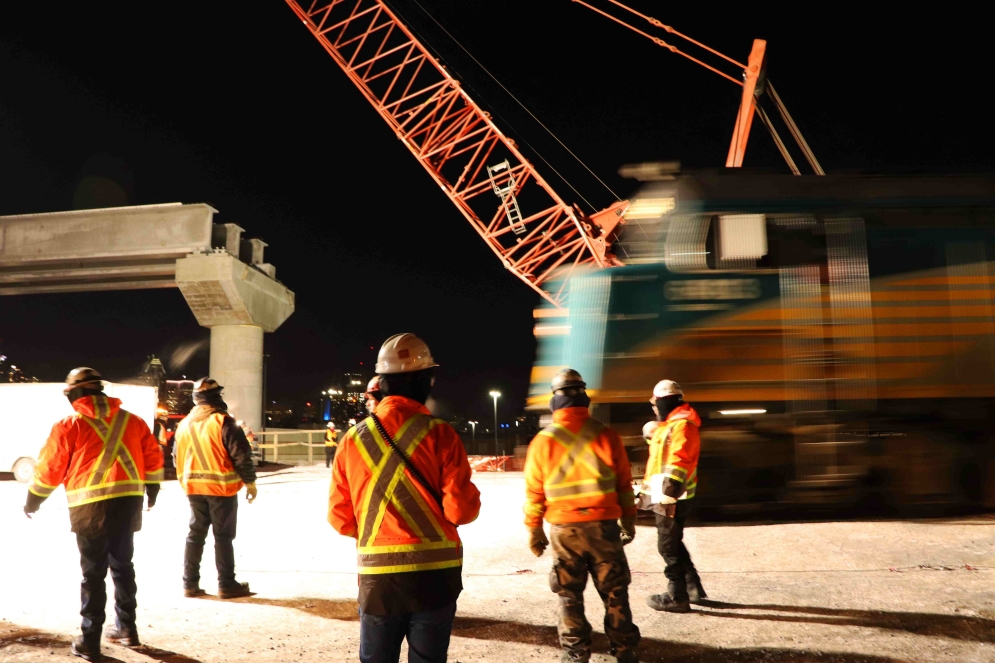 Moving of the beams with a crane - January 2022