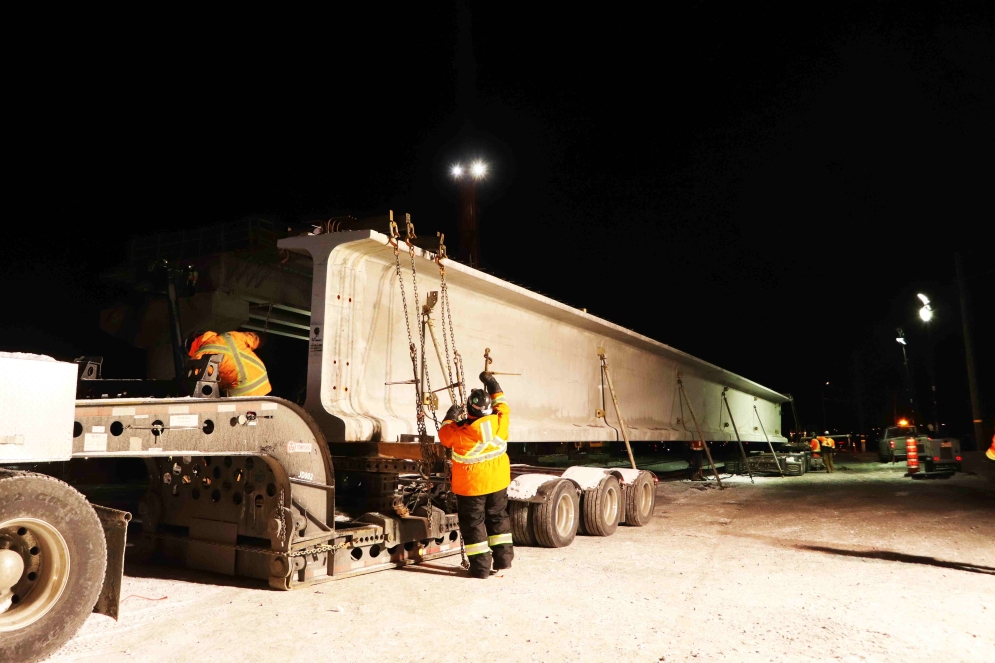 Moving of a beam - January 2022