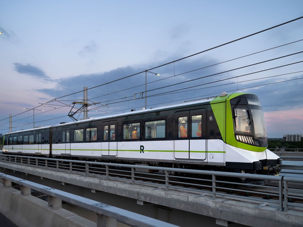 First trip across the Samuel-De Champlain Bridge | July 2022