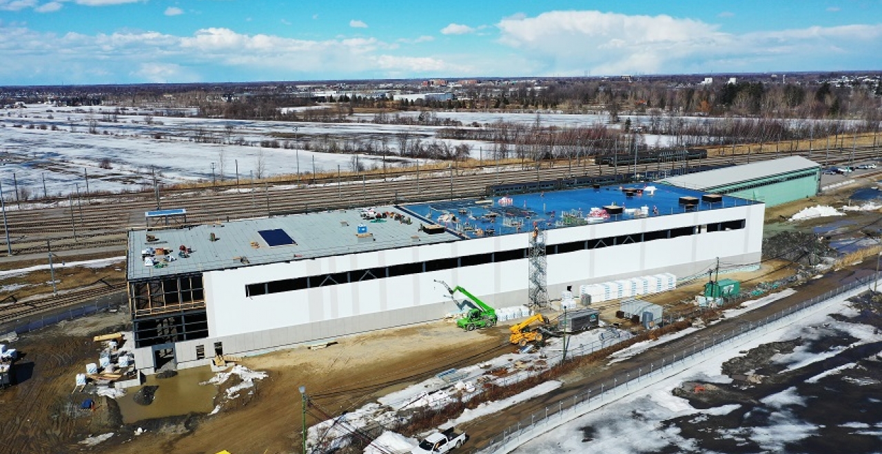 Over the last couple months, the future maintenance centre in Saint-Eustache has begun to take shape. This centre will be used temporarily for exo’s trains beginning in 2020, and then for the REM’s metro cars as soon as they are commissioned.