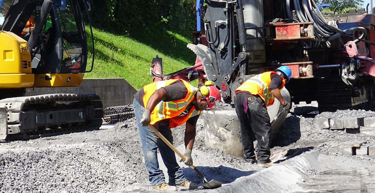 July 2018: Ground-breaking at Canora and Mont-Royal.