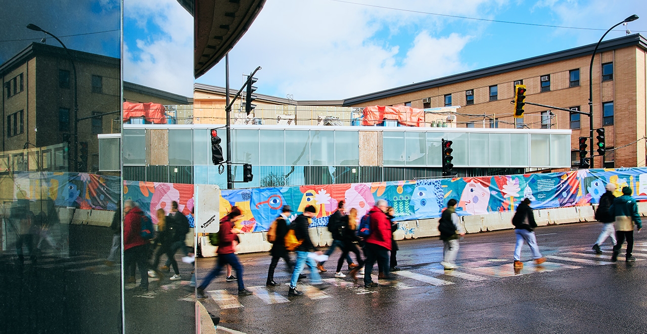 L’inclusivité et l’audace ont guidé l'artiste Maria Balestrini dans la création de cette murale, pour concevoir quelque chose de coloré et ludique. | © Myriam Baril-Tessier